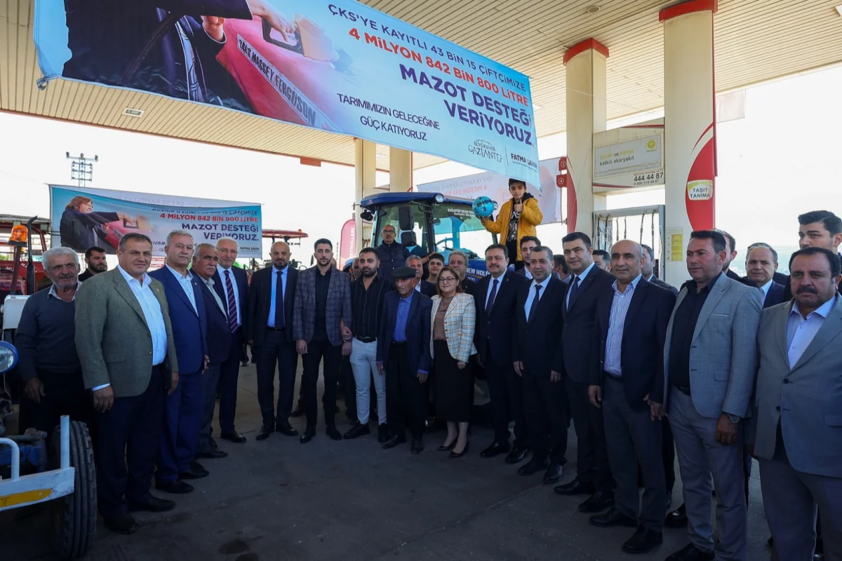 Gaziantep’ten Çiftçilere Tarihi Mazot Desteği 1 Gaziantep’ten Çiftçilere Tarihi Mazot Desteği