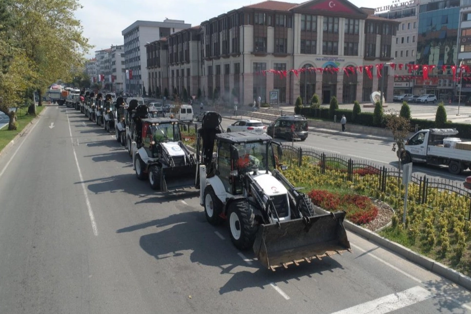 Ordu Büyükşehir’in Hizmet Filosu 300 Araca Ulaştı 1 Ordu Büyükşehir’in Hizmet Filosu 300 Araca Ulaştı