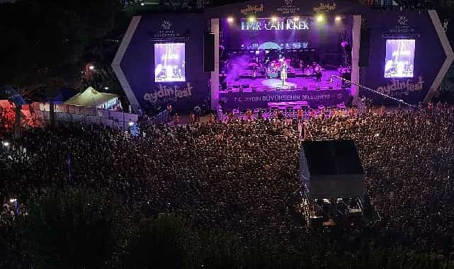baskan cercioglu sevilen sanatcilari genclerle bulusturmaya devam ediyor