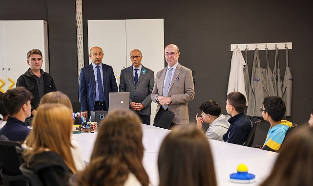 Başkan Pekyatırmacı’dan Okul Dışı Öğrenme Ortamlarına Ziyaret 1 baskan pekyatirmacidan okul disi ogrenme ortamlarina ziyaret