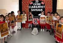 cankayanin minikleri cumhuriyet sevincini yasadi