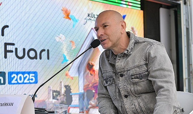 demir demirkan bu kez edebiyat sahnesinde hayranlari ile bulustu