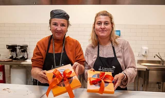 gonullu ellerden losemili cocuklara tatli hediye