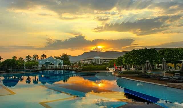 kasimda aile keyfi hilton dalamanda