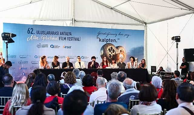 kesilmis bir agac gibi ve noir filmleri seyirciyle bulustu