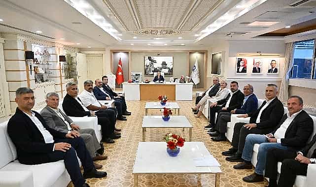 muhtarlardan baskan vekili ozdemire ziyaret