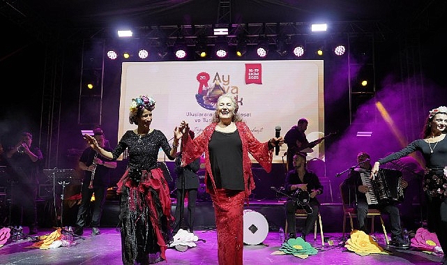 suzan kardesten ayvalikta balkan ruzgari