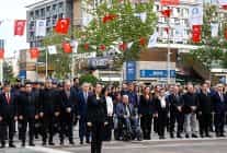 antalya buyuksehir belediyesi atasini saygi ve ozlemle andi