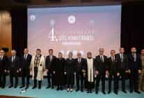 baskan altay sehrimize gelen herkese insanca bir yasam sunmak zorundayiz