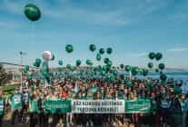 darussafakali inci naz sonmez kardesleri icin zirveye kostu