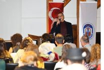 efes selcukta herakleitos ve ioanna kucuradi felsefe gunleri basladi