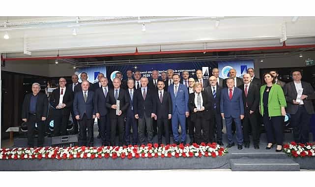 kocaelispor icin ayda 1000 dolar verecek 1000 firma yok mu