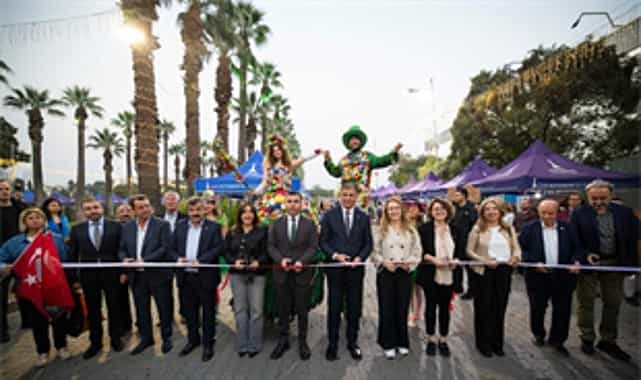 kulturparkta rengarenk bulusma