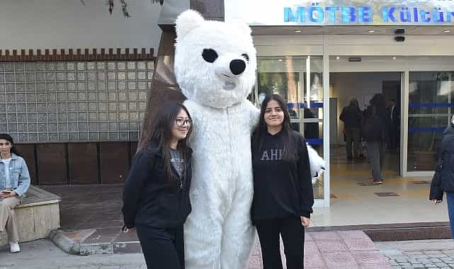 kutup bilimleri sempozyumu ve senligi ege universitesinde basladi