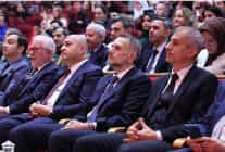 ogretmenler gunu bayrampasada torenle kutlandi