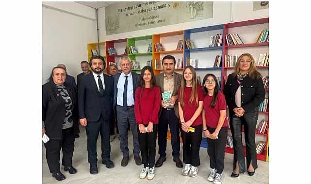 osmangaziden kitapla buyuyen nesillere destek