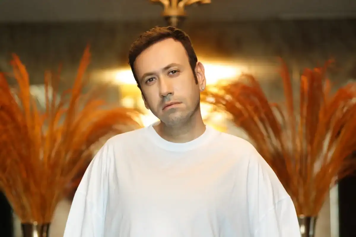 Murat Dalkılıç, Sahne ve Medya Yönetimini Özgür Aras’a Devretti