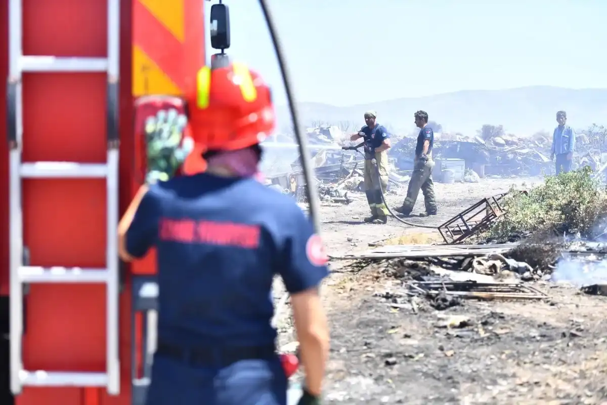 2025 İzmir İtfaiye Raporu: Yangınların Başlıca Sebebi Sigara