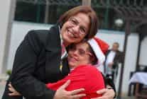 baskan koymen ureten engelliler merkezindeki erken yilbasi kutlamasina katildi