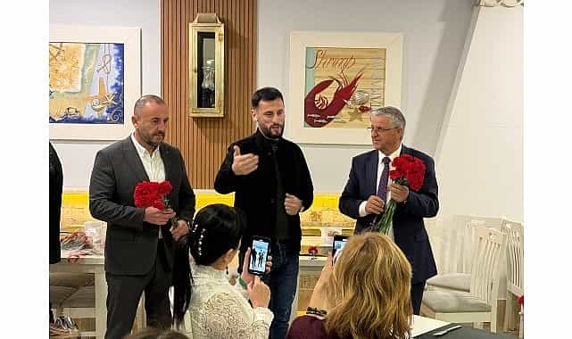 baskan topaloglu kazak ogretmenlerle bir araya geldi