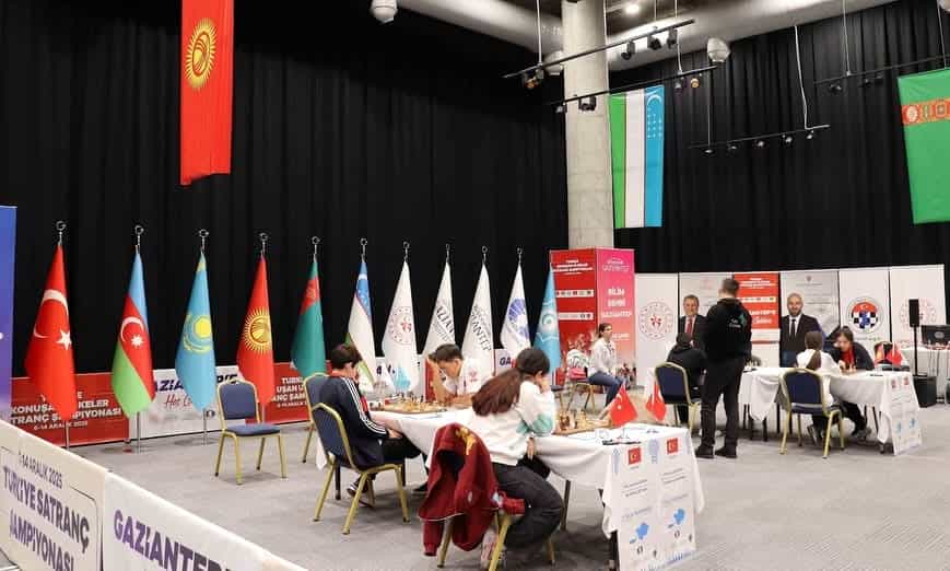 Gaziantep’te Çifte Satranç Şampiyonası Heyecanı Devam Ediyor
