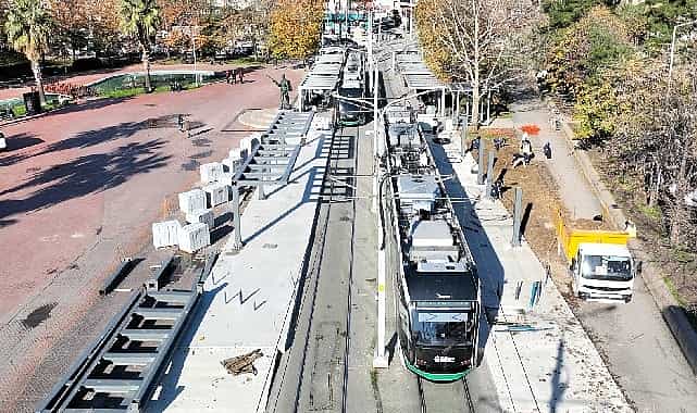 don kisot izbbst sahnesinde kapali gise promiyer yapti