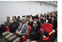 duayen savas muhabiri coskun aral egeli genclerle bulustu