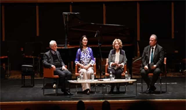 dunya turk dili ailesi gunu izmirde ilk kez duzenlendi