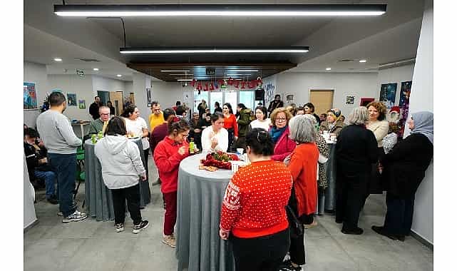 engelsiz yasam merkezinde yeni yil heyecani