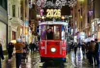 iettden istiklal caddesinde yeni yil surprizi