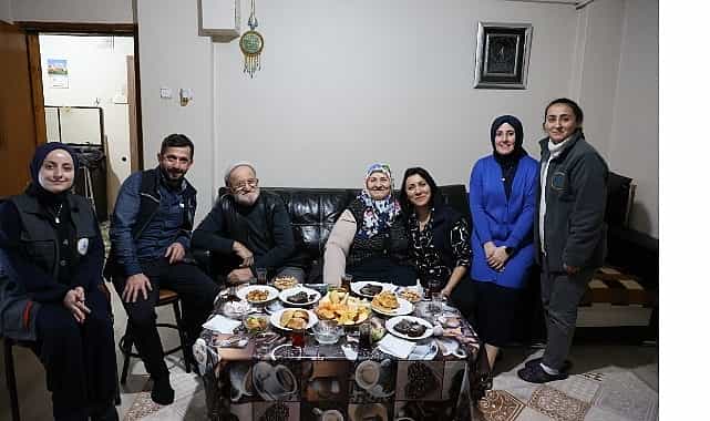 kartepede yalnizliklar paylasiliyor