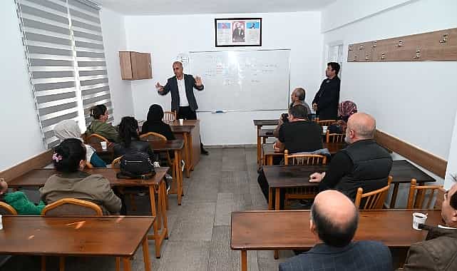 kurs merkezinde veli toplantisi