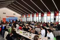 osmangazide engelli bireyler ve aileleri kahvaltida bulustu