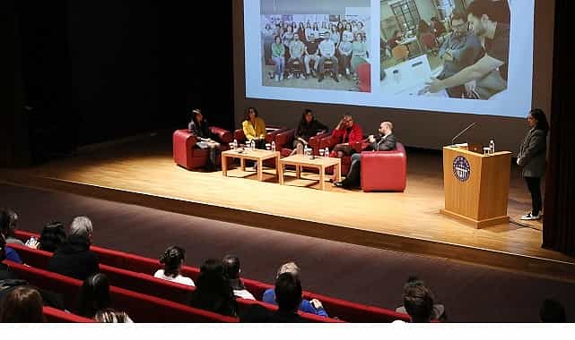 sanat ve tasarim fakultesi mentorlerle ogrencileri bir araya getiren etkinlige ev sahipligi yapti