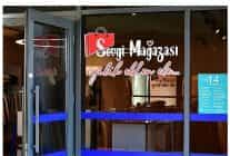 sevgi magazasinda isitan alisveris
