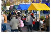 ureten kadin meydani zubeyde hanim parkinda