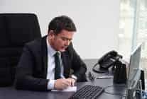 vatandasin telefonlarini baskan erkan aydin acti