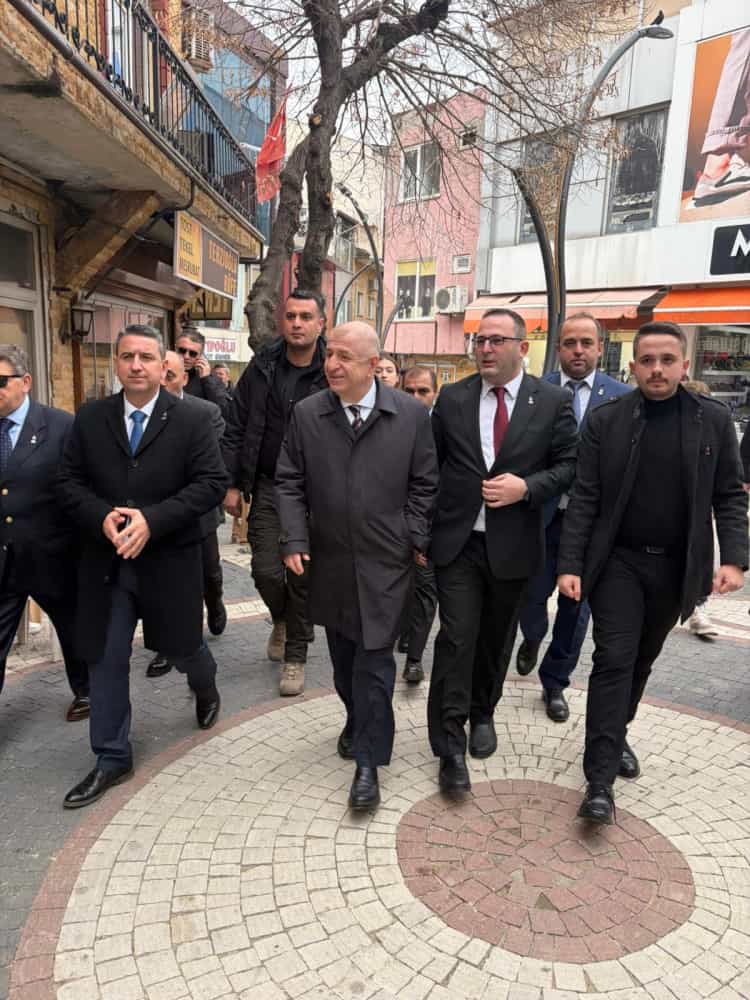 Ümit Özdağ Keşan’da Sert Konuştu: 2026 Zor Geçecek!