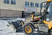 Talas Belediyesi’nden Okullara Kar Temizliği