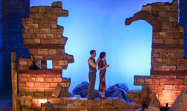 bakirkoy belediye tiyatrolarindan yeni oyun