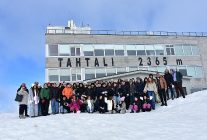 baskan topaloglundan genclik orkestrasina teleferik jesti