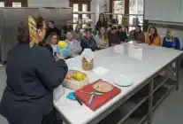 İzmir Büyükşehir’den sirke yapımı atölyesi