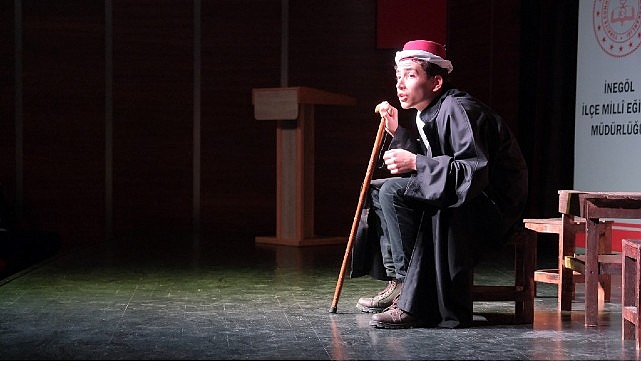 inegolde genc meddahlar sahne aldi