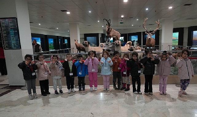 keciorenli minikler tabiat tarihiyle bulustu