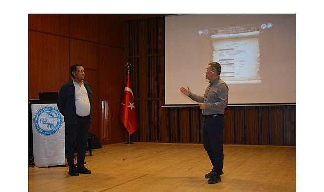 ogrenciler dansin her yonunu tartisti