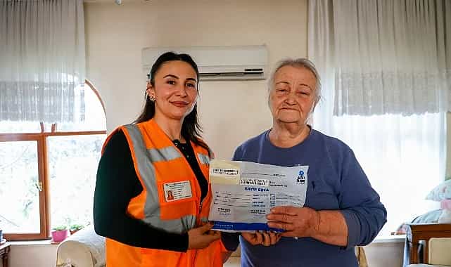 otobuste unutulan cuzdan buyuksehir ekiplerince sahibine teslim edildi