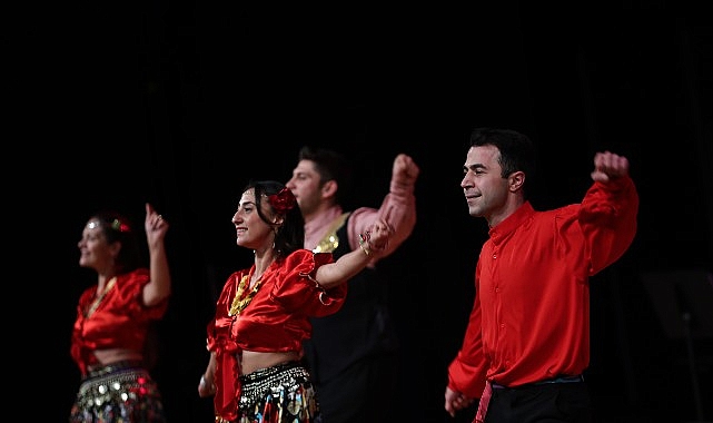 turku turku turkiyem hemdem konseri buyuk begeni topladi